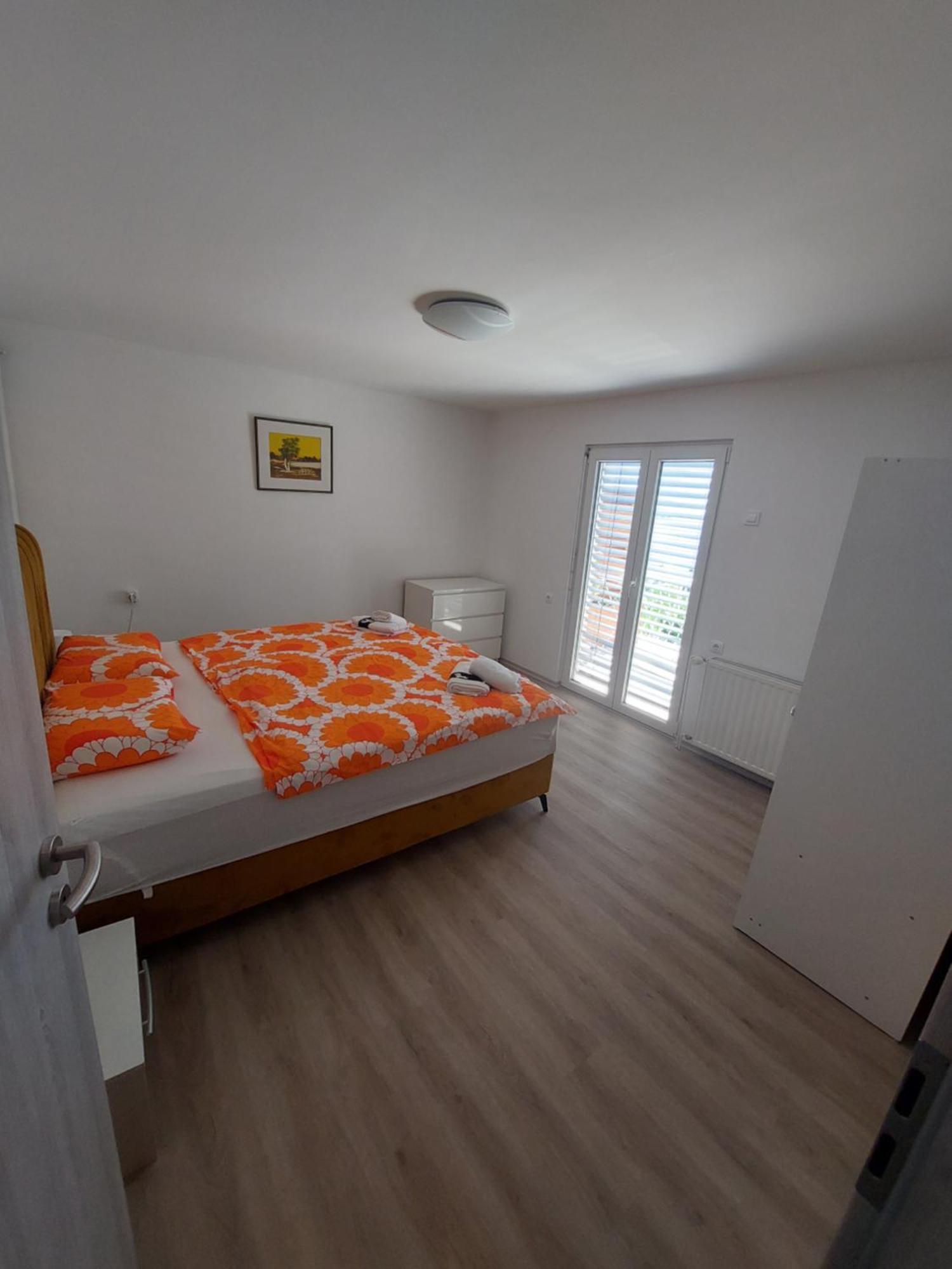 Apartma Ursa Порторож Екстериор снимка